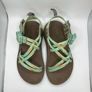 Kids Chaco Sandals Size 1